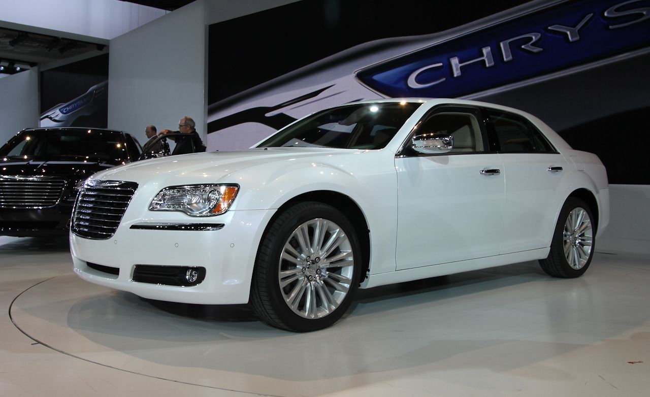 Chrysler 300 2011